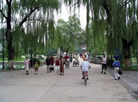 Пекинский университет (главный вход)