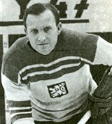 Первая встреча с командой ЛТЦ (хоккей, 1948) [спорт]