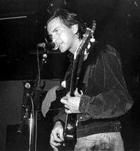 Перл Джем (Эдди Веддер с гитарой)