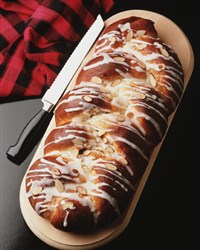 Пирог с зеленым луком и яйцами