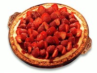 Пирог с клубничным кремом