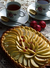 Пирог с яблоками открытый