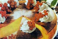 Пирог творожный с ягодами