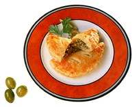 Пирожки слоеные с моццареллой