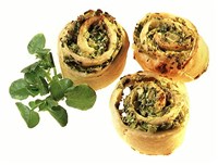 Пицца-рулет с кресс-салатом