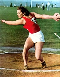 Пономарева Нина Аполлоновна (на соревнованиях)