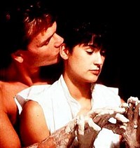 Призрак (США, кадр из фильма)