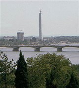 Пхеньян (мост через реку Тэдонган)