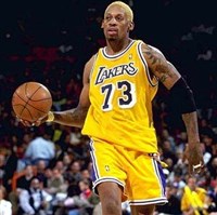 РОДМАН Деннис (с мячом)