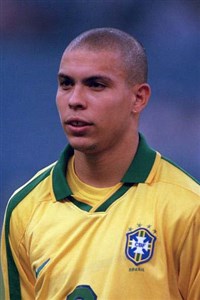 РОНАЛДО (портрет)