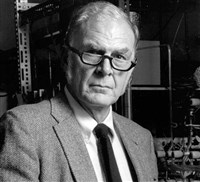 РОУЛЕНД Шервуд (1989 год)