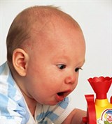 Развитие ребенка (девятый месяц)