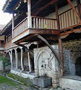 Роженский монастырь (фонтан)