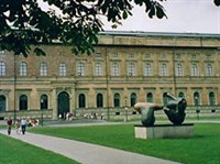 СТАРАЯ ПИНАКОТЕКА (здание)