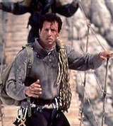 Скалолаз (кадр из фильма)