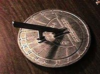 Солнечные часы (фотография)