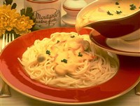 Спагетти с соусом