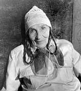 Станюта Стефания Михайловна ("Силуэт в окне напротив")