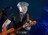 Сукачев Игорь Иванович (на сцене)