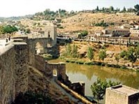 Толедо (вид на город и старинный мост)