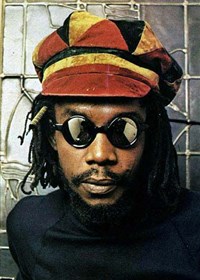 Тош Питер (портрет)