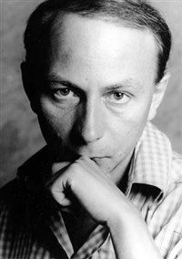 УЭЛЬБЕК Мишель (портрет)