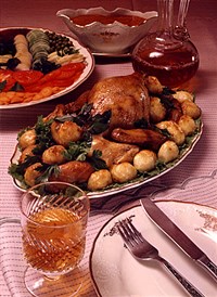 Утка, запеченная с яблоками