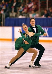 Фигурное катание (спортивные танцы)