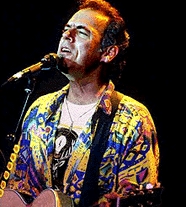 ХАЙАТ Джон (у микрофона)