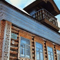 ХУДОЖЕСТВЕННАЯ РЕЗЬБА ПО ДЕРЕВУ (фрагмент домового декора)