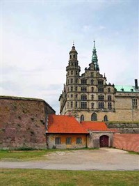 Хельсингер (двор замка)