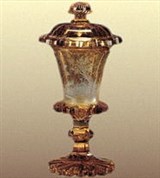 Чешское стекло (Богемский кубок с крышкой)