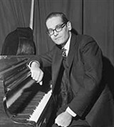 Эванс Билл (у рояля)