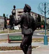 Элиста (памятник Остапу Бендеру)