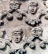 Юрьев-Польский (белокаменная резьба Георгиевского собора)