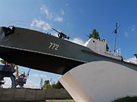 Азовская военная флотилия (памятник в Таганроге)