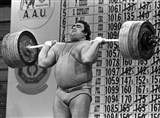 Алексеев Василий Иванович (толчок, 256 кг)