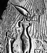 Атон (рельеф из храма Атона в Ахетатоне)