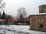 Болгария (Земенский монастырь, внутренний двор)