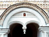 Борисоглебский монастырь (арка звонницы)