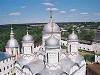 Боровский пафнутьев монастырь (купола Рождественского собора)
