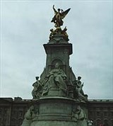 Виктория (памятник в Лондоне)