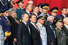 Владимир Путин и Дмитрий Медведев (2013)