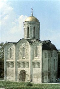 Дмитриевский собор (главный фасад)