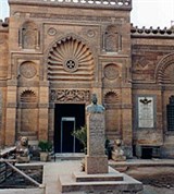 Каир (вход в коптский музей)