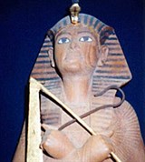 Каир (статуя Тутанхамона. Египетский музей)