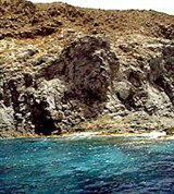 Канарские острова (базальтовая скала)