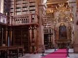Коимбра (интерьер библиотеки)