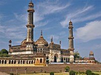 Лакхнау (Бара Имамбара, мечеть)