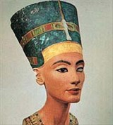 Нефертити (полуанфас)